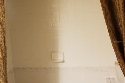 Condominio en alquiler en Orlando, Florida, 2 dormitorios, 107.67 m2 № 2234324 - foto 10