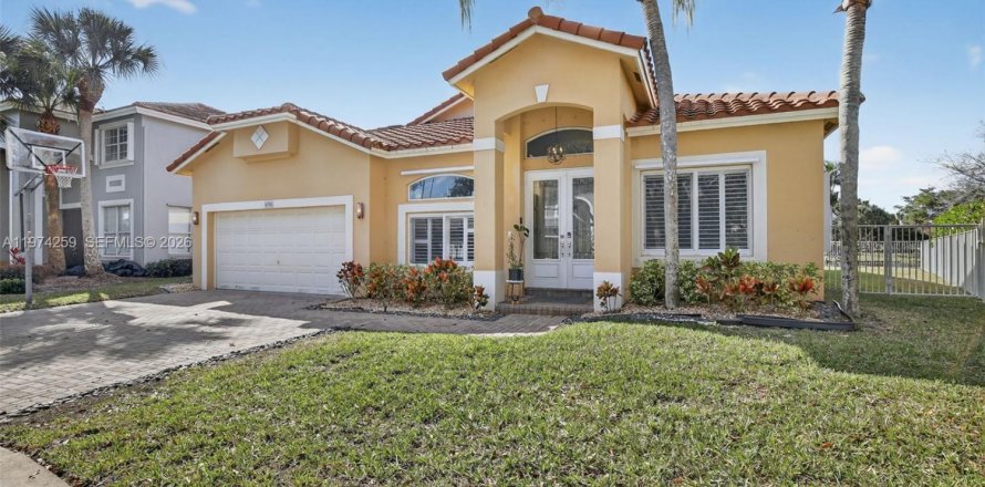 Дом в Уэстон, Флорида 4 спальни, 211.45м2 № 2035895