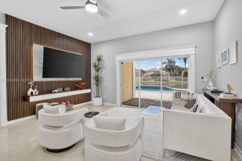 Купить виллу или дом в Уэстон, Флорида 4 спальни, 211.45м2, № 2035895 - фото 9