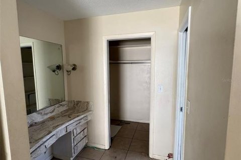 House in Seminole, Florida 4 bedrooms, 161.84 sq.m. № 2427650 - photo 6