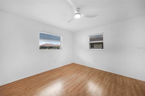 House in Rotonda, Florida 2 bedrooms, 122.35 sq.m. № 1740182 - photo 23