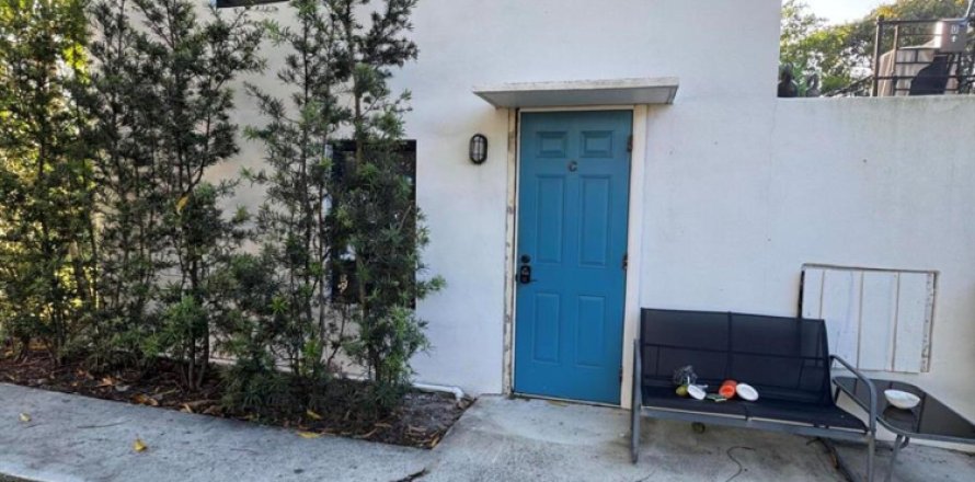 Apartment in North Miami Beach, Florida 1 bedroom, 59.46 sq.m. № 2176188