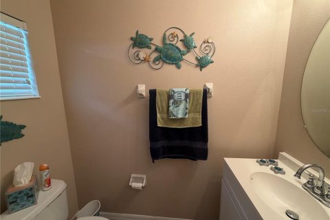 Touwnhouse à vendre à Sarasota, Floride: 3 chambres, 146.32 m2 № 2406546 - photo 11