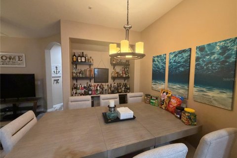 Touwnhouse à vendre à Sarasota, Floride: 3 chambres, 146.32 m2 № 2406546 - photo 8