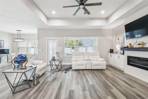 House in Spring Hill, Florida 3 bedrooms, 181.9 sq.m. № 1759804 - photo 8
