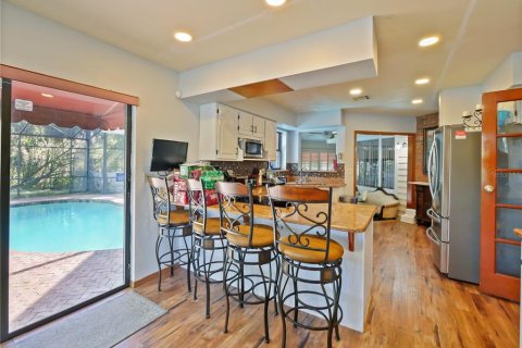 Casa en venta en Kissimmee, Florida, 4 dormitorios, 336.4 m2 № 1536409 - foto 22