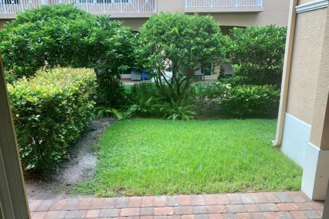 Touwnhouse à louer à Palm Beach Gardens, Floride: 3 chambres, 211.26 m2 № 2411867 - photo 25