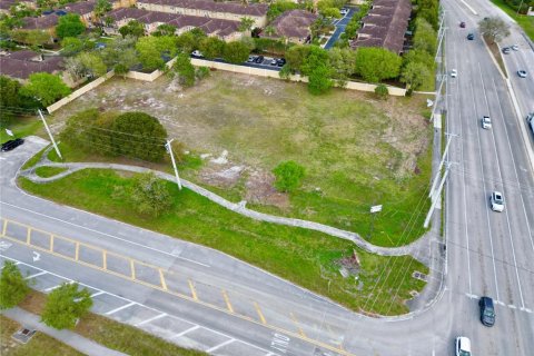 Terreno en venta en Fort Lauderdale, Florida № 1549213 - foto 3
