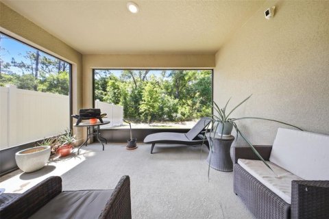 House in DeLand, Florida 3 bedrooms, 150.22 sq.m. № 2376608 - photo 14