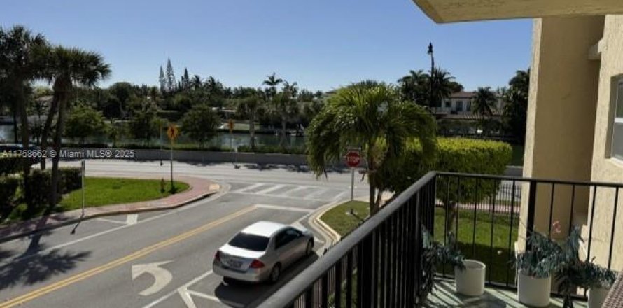 Condo à Miami Beach, Floride, 1 chambre № 1985335