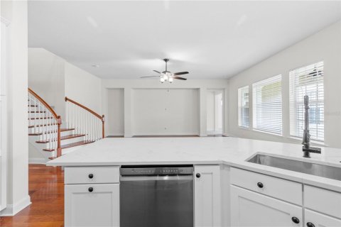 Casa en venta en Fish Hawk, Florida, 4 dormitorios, 376.44 m2 № 1907299 - foto 13