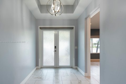 Villa ou maison à louer à Oakland Park, Floride: 3 chambres, 194.44 m2 № 1969691 - photo 3