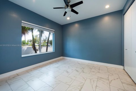 Villa ou maison à louer à Oakland Park, Floride: 3 chambres, 194.44 m2 № 1969691 - photo 26