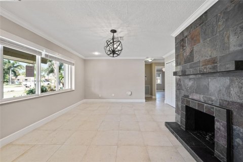 House in Pompano Beach, Florida 3 bedrooms, 171.13 sq.m. № 1730915 - photo 6