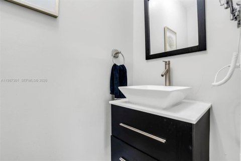 Купить виллу или дом в Майами, Флорида 3 спальни, 177.72м2, № 2052112 - фото 24