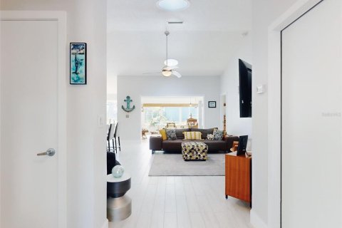 Casa en venta en New Smyrna Beach, Florida, 2 dormitorios, 145.11 m2 № 1509666 - foto 6