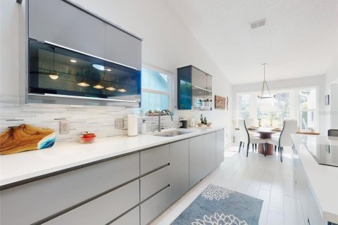 Casa en venta en New Smyrna Beach, Florida, 2 dormitorios, 145.11 m2 № 1509666 - foto 17