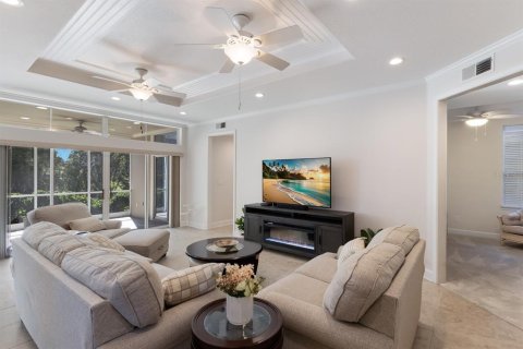 Condo in University Park, Florida, 2 bedrooms  № 1680389 - photo 6