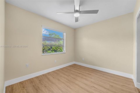 Снять в аренду виллу или дом в Уэст -Майами, Флорида 3 спальни, 148.09м2, № 2050854 - фото 19