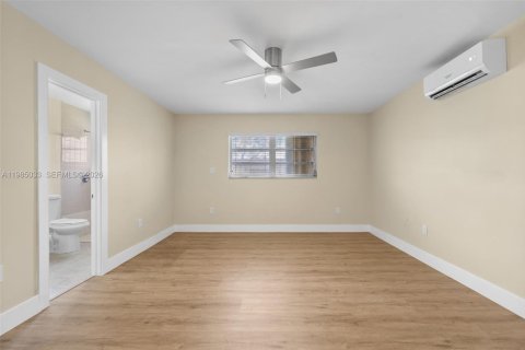 Снять в аренду виллу или дом в Уэст -Майами, Флорида 3 спальни, 148.09м2, № 2050854 - фото 20