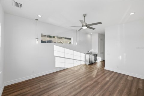 Villa ou maison à vendre à Punta Gorda, Floride: 3 chambres, 408.12 m2 № 2227024 - photo 29