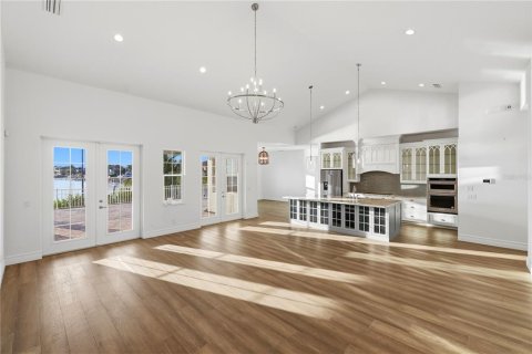 Villa ou maison à vendre à Punta Gorda, Floride: 3 chambres, 408.12 m2 № 2227024 - photo 6