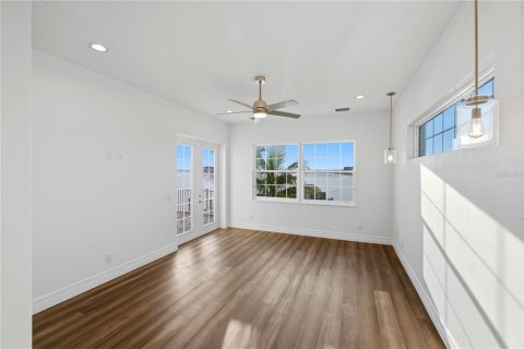 Villa ou maison à vendre à Punta Gorda, Floride: 3 chambres, 408.12 m2 № 2227024 - photo 28