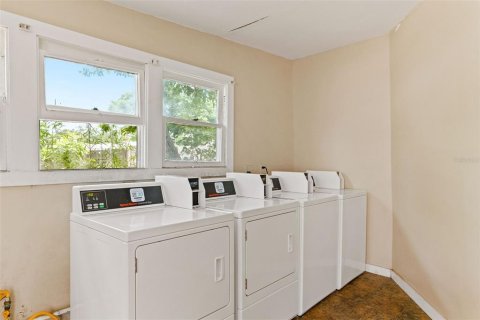 Appartement à louer à Saint Petersburg, Floride: 1 chambre, 60.39 m2 № 2408263 - photo 12