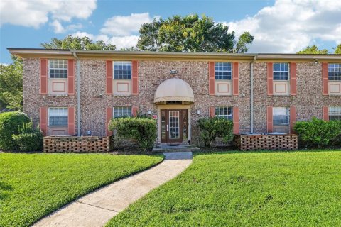 Condo in Maitland, Florida, 2 bedrooms  № 2358607