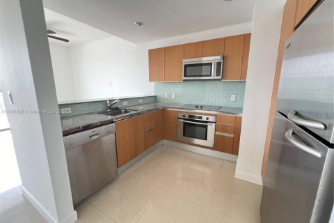 Condo in Miami, Florida  № 1710849 - photo 8