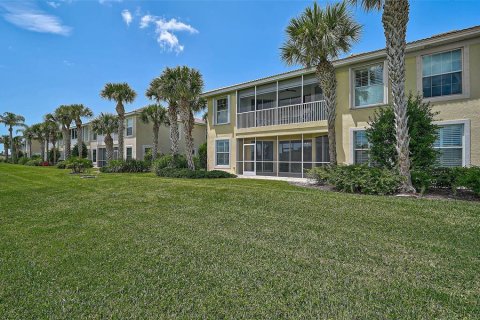 Condo in Sarasota, Florida, 2 bedrooms  № 1887071 - photo 28