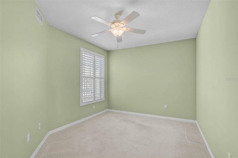 Condo in Sarasota, Florida, 2 bedrooms  № 1887071 - photo 13