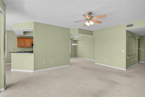 Condo in Sarasota, Florida, 2 bedrooms  № 1887071 - photo 6
