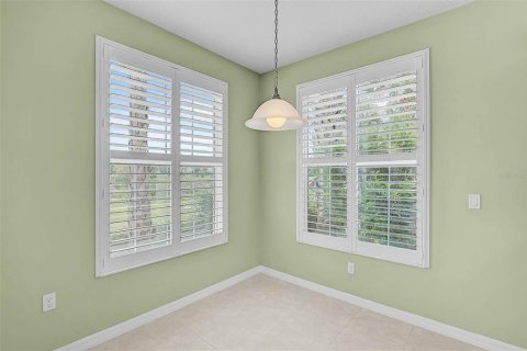Condo in Sarasota, Florida, 2 bedrooms  № 1887071 - photo 12