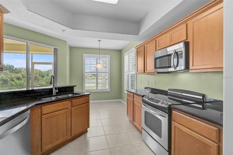 Condo in Sarasota, Florida, 2 bedrooms  № 1887071 - photo 10