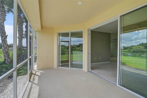 Condo in Sarasota, Florida, 2 bedrooms  № 1887071 - photo 23