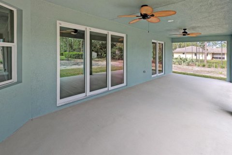 House in Jupiter, Florida 4 bedrooms, 226.31 sq.m. № 1146190 - photo 1