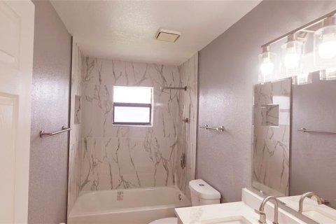 Casa en venta en Cape Coral, Florida, 3 dormitorios, 109.81 m2 № 1899457 - foto 16