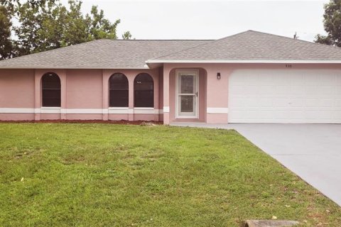 Casa en venta en Cape Coral, Florida, 3 dormitorios, 109.81 m2 № 1899457 - foto 1