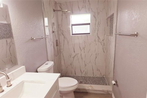 Casa en venta en Cape Coral, Florida, 3 dormitorios, 109.81 m2 № 1899457 - foto 27