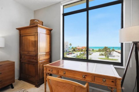 Copropriété à vendre à Longboat Key, Floride: 2 chambres, 116.78 m2 № 2406641 - photo 10