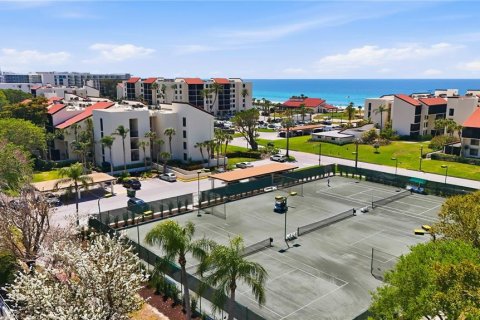 Copropriété à vendre à Longboat Key, Floride: 2 chambres, 116.78 m2 № 2406641 - photo 28