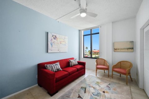 Copropriété à vendre à Longboat Key, Floride: 2 chambres, 116.78 m2 № 2406641 - photo 15