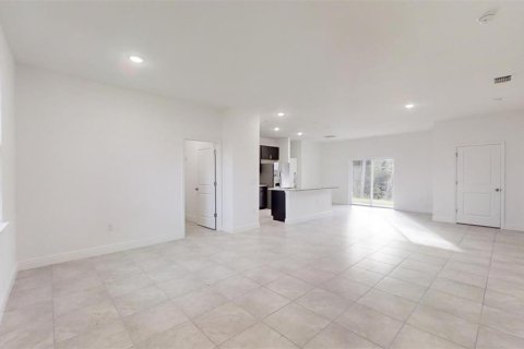Casa en venta en Dunnellon, Florida, 4 dormitorios, 169.73 m2 № 1541160 - foto 2