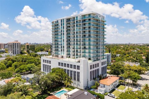 Condominio en venta en Miami, Florida, 1 dormitorio, 76.27 m2 № 2090224 - foto 20