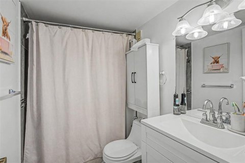 Copropriété à vendre à Miami, Floride: 2 chambres, 96.34 m2 № 2283453 - photo 8