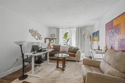 Copropriété à vendre à Miami, Floride: 2 chambres, 96.34 m2 № 2283453 - photo 5