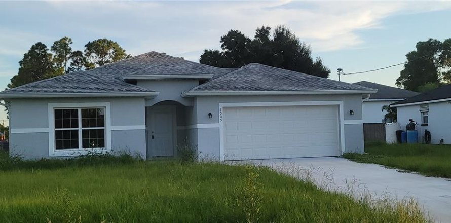 Villa ou maison à North Port, Floride 4 chambres, 167.22 m2 № 1904629