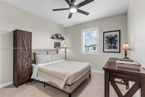 Casa en venta en Homestead, Florida, 5 dormitorios, 276.29 m2 № 2066264 - foto 24