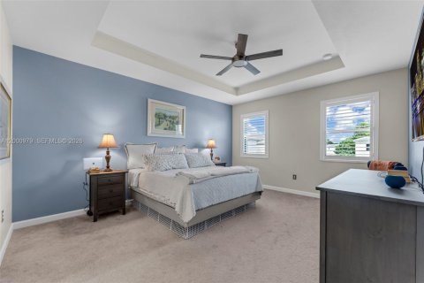 Casa en venta en Homestead, Florida, 5 dormitorios, 276.29 m2 № 2066264 - foto 10